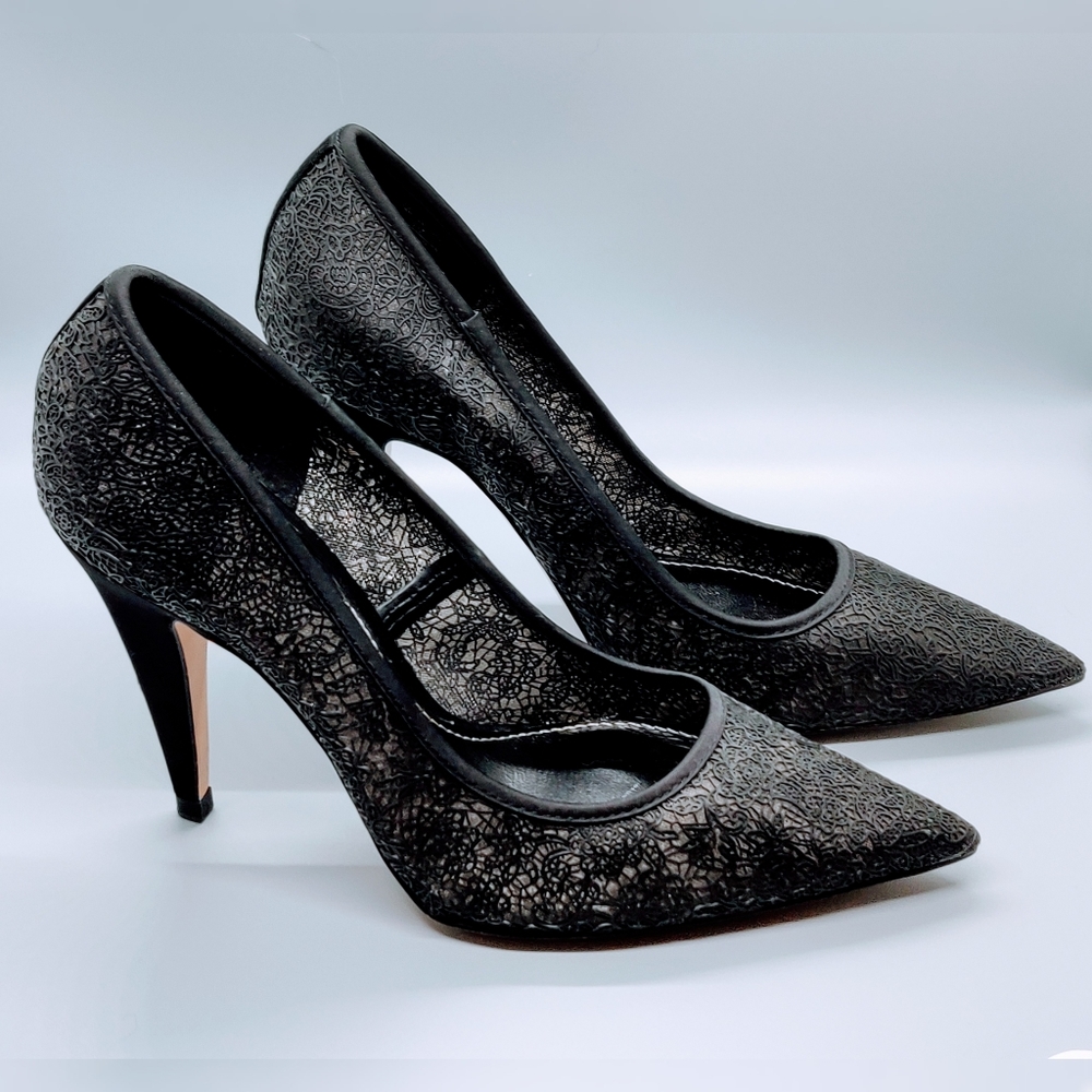 Zara Pumps
